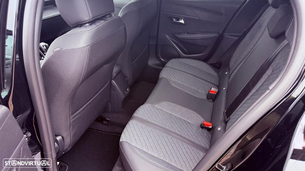 Peugeot 208 1.2 Allure - 9
