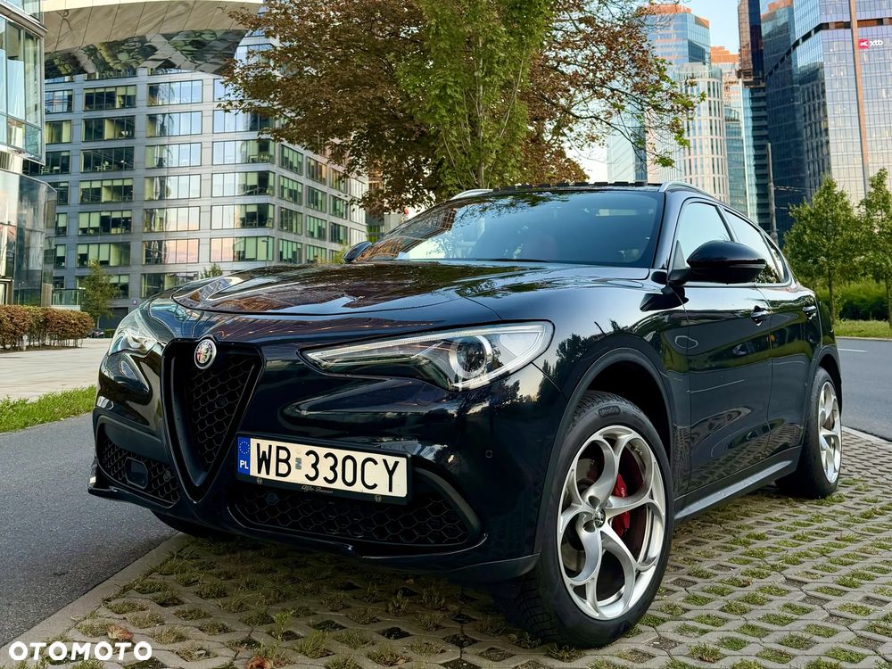 Alfa Romeo Stelvio 2.0 Turbo Executive Q4 - 1