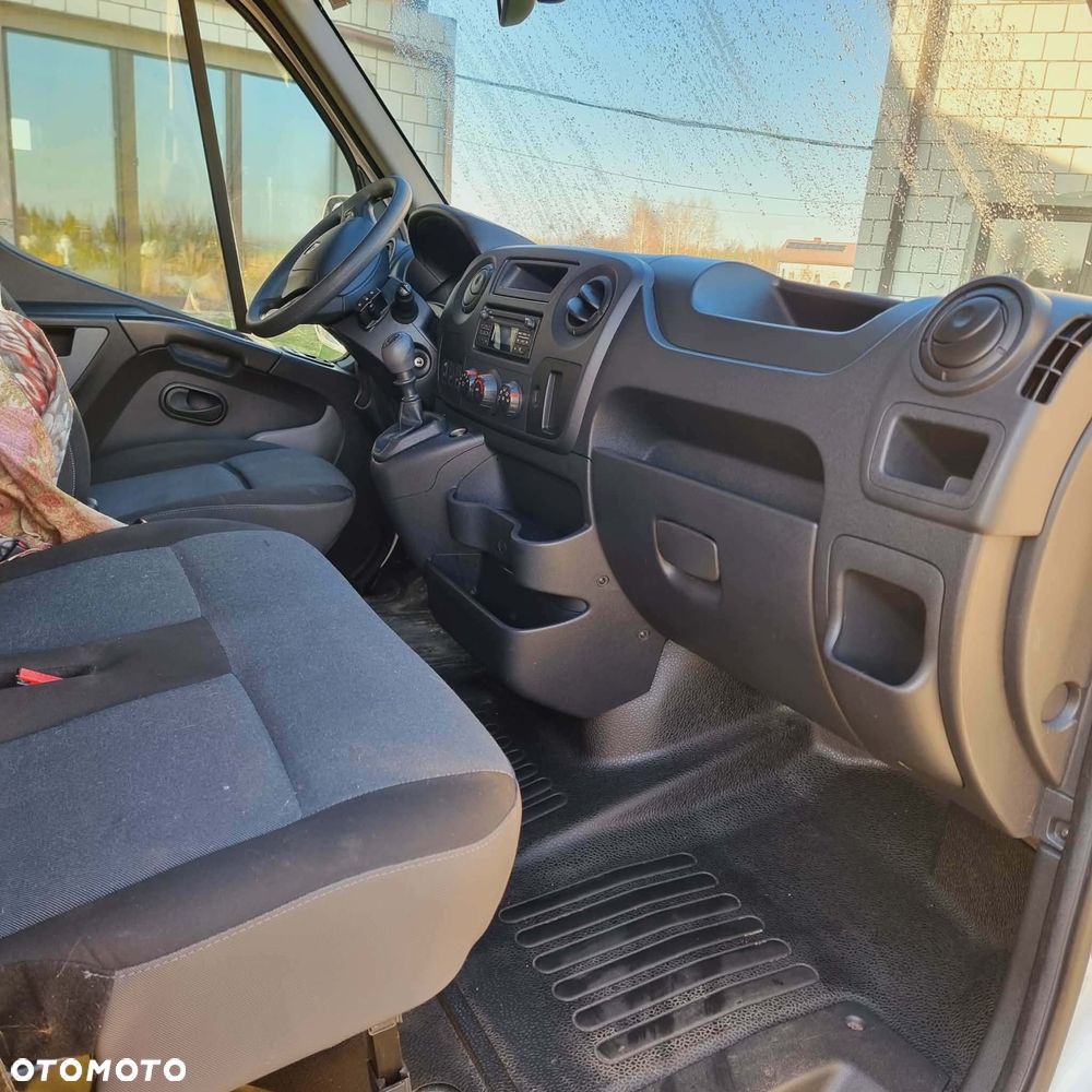 Renault Master - 10