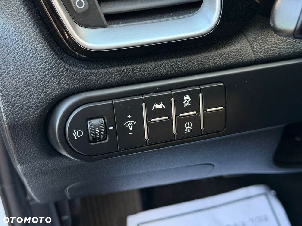 Kia Ceed 1.6 CRDi DCT Spirit - 26