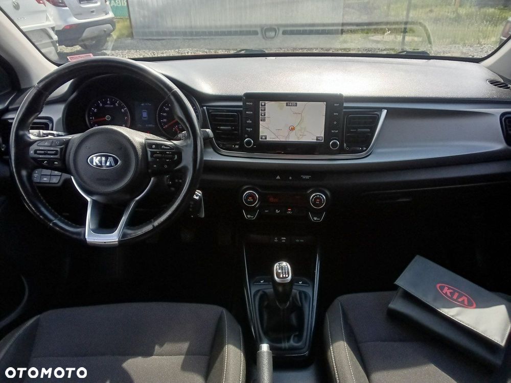 Kia Rio - 8