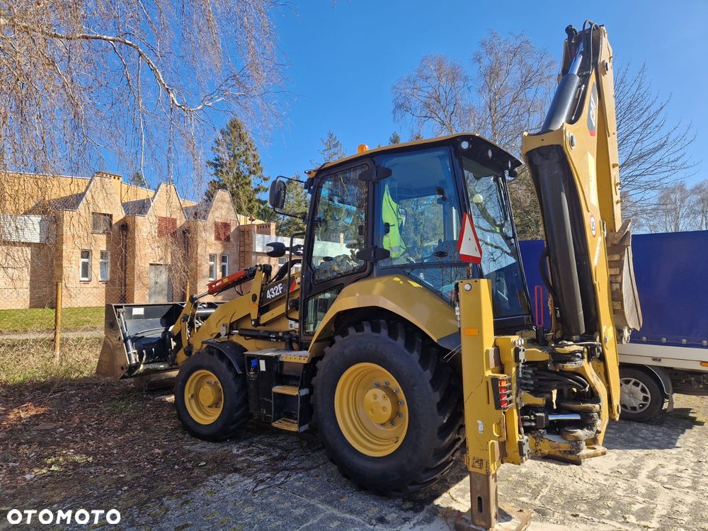 Caterpillar 432F2 - 2