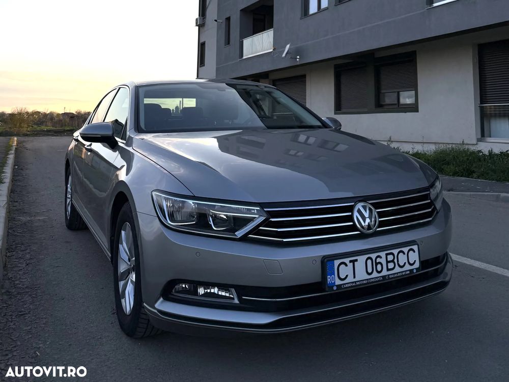 Volkswagen Passat 2.0 TDI Trendline - 3