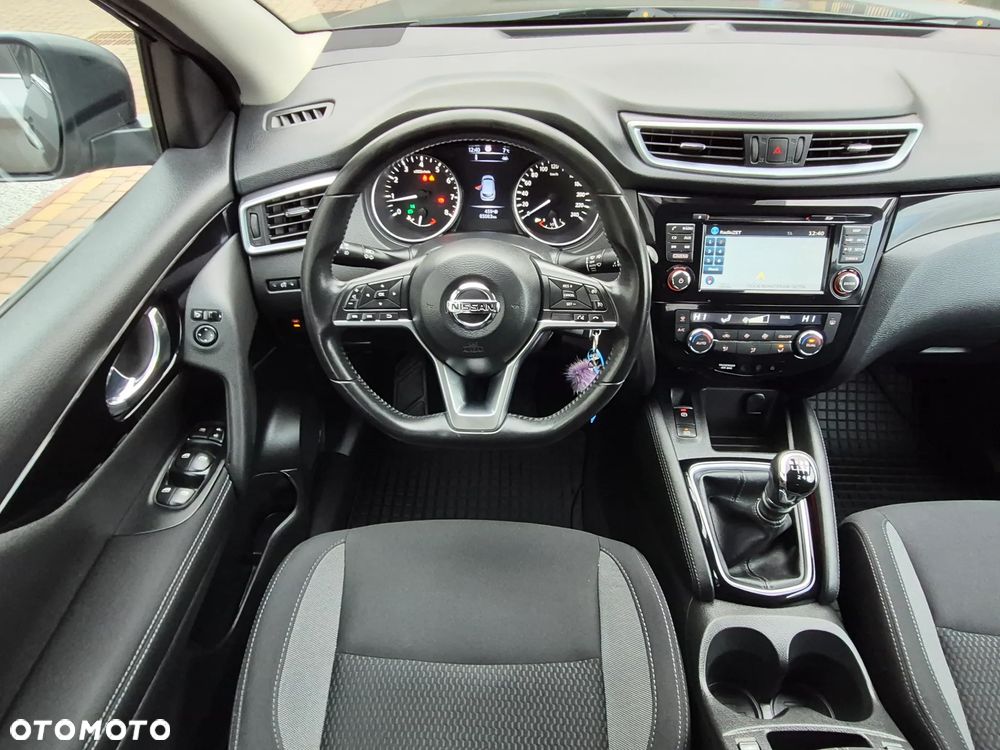 Nissan Qashqai - 12