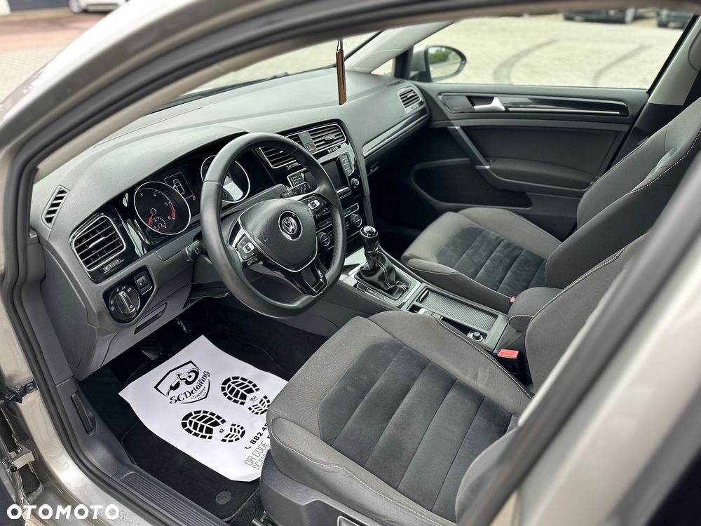 Volkswagen Golf 2.0 TDI BlueMotion Technology Highline - 18