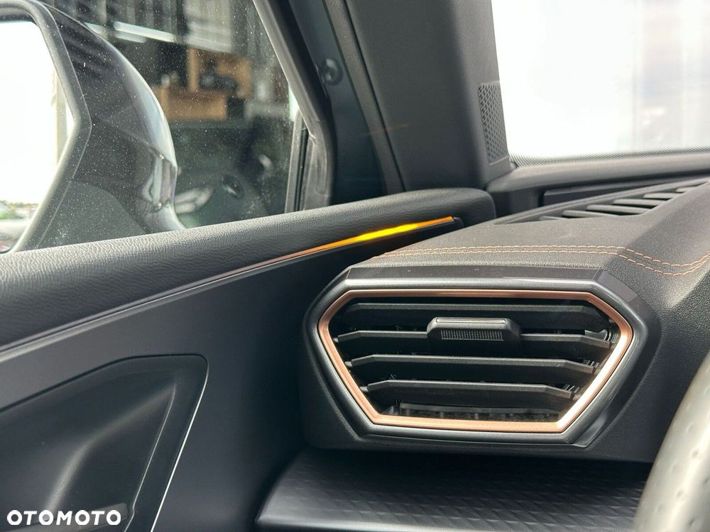 Cupra Leon Sportstourer 1.5 eTSI mHEV DSG - 32