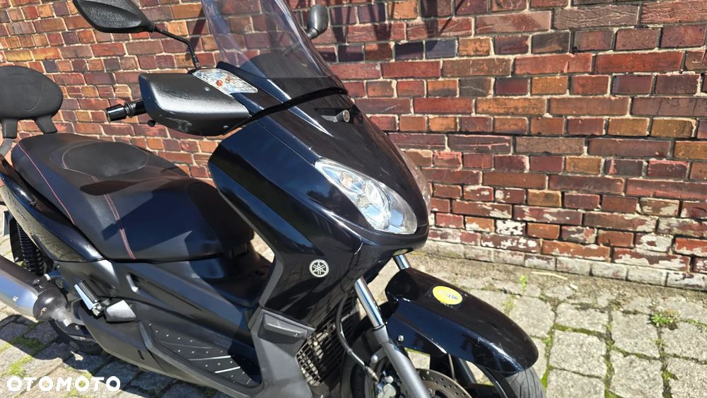 Yamaha X-max - 27