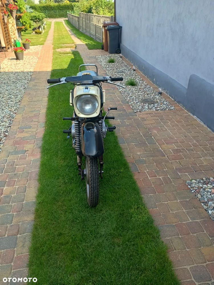 MZ ES - 11