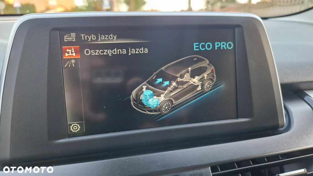 BMW Seria 2 216d Active Tourer Luxury Line - 24