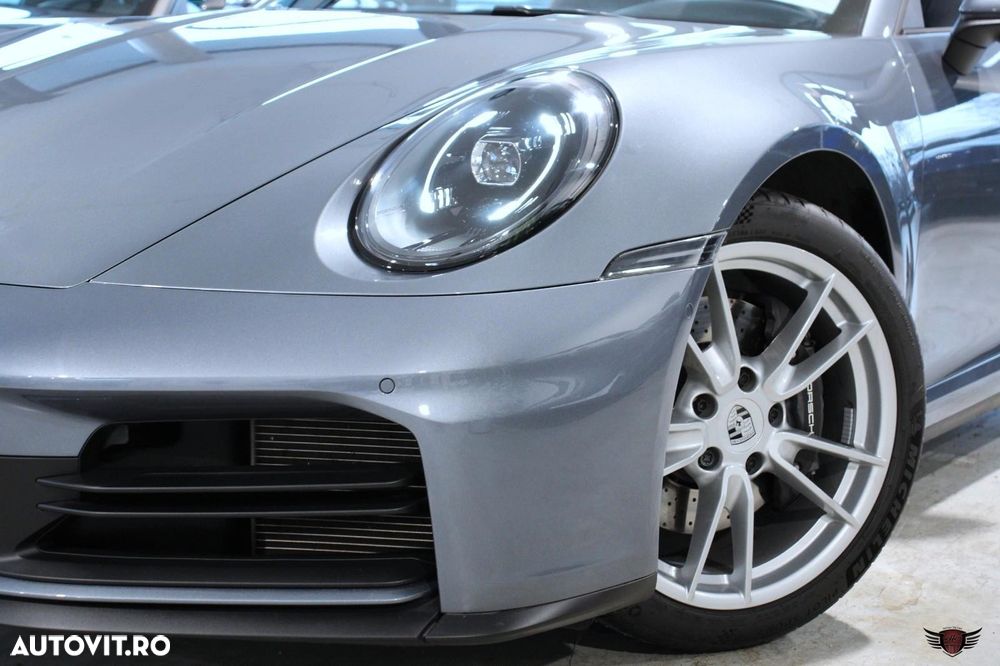 Porsche 911 Carrera PDK - 17