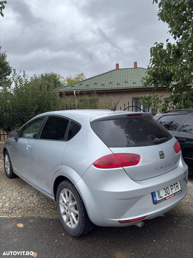 Seat Leon 1.6 TDI DPF Ecomotive Sport - 2