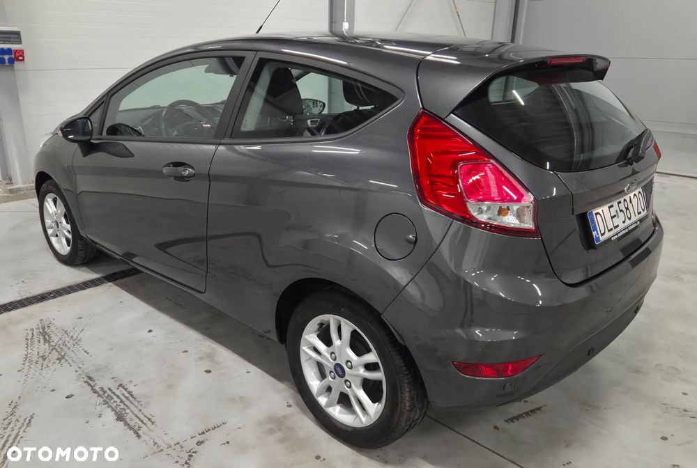 Ford Fiesta 1.0 Start-Stop Champions Edition - 3