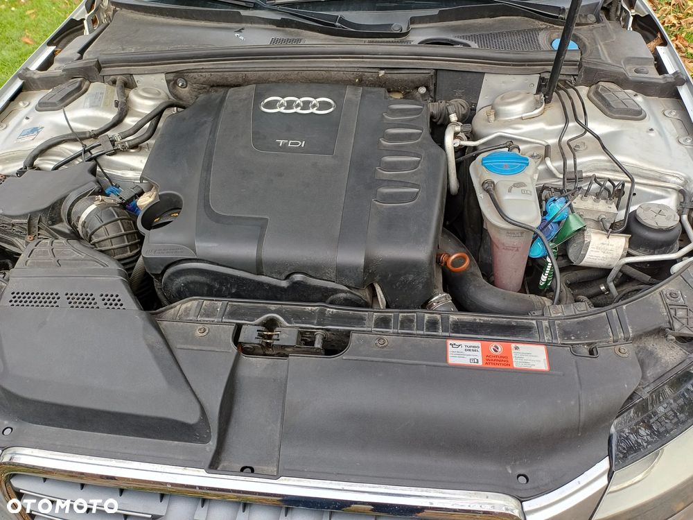 Audi A4 Limousine - 13