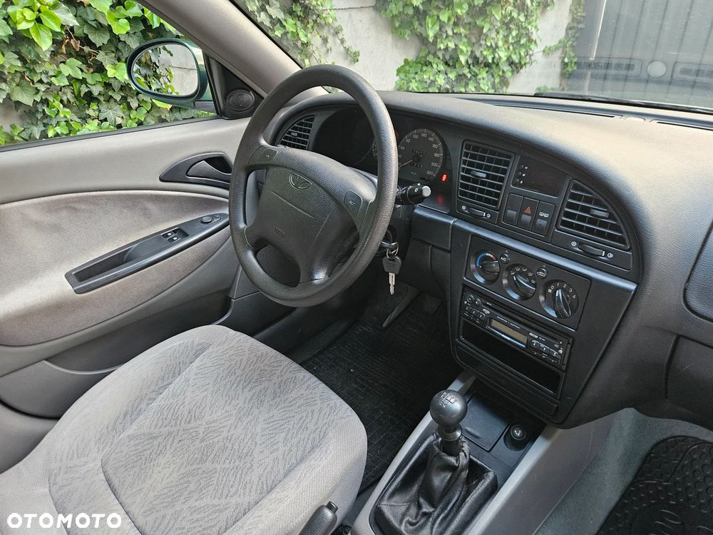 Daewoo Nubira - 13