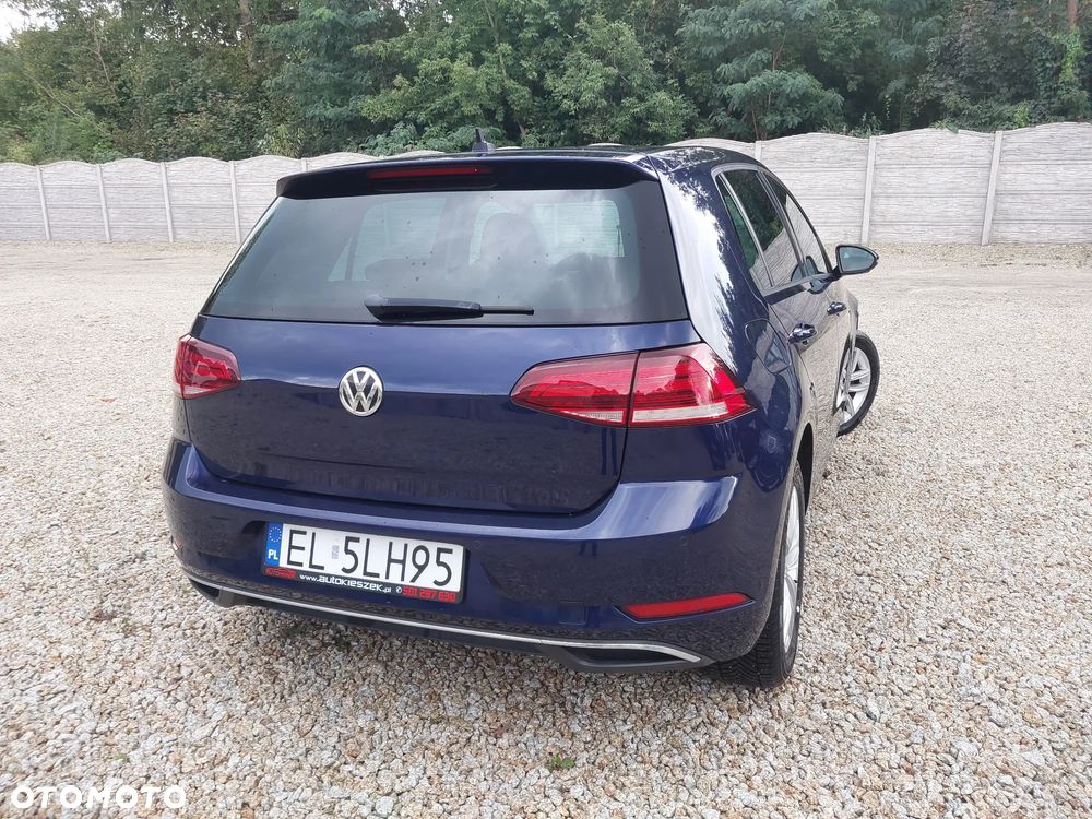 Volkswagen Golf - 15