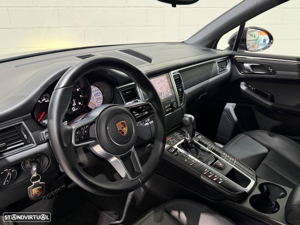 Porsche Macan Standard - 6