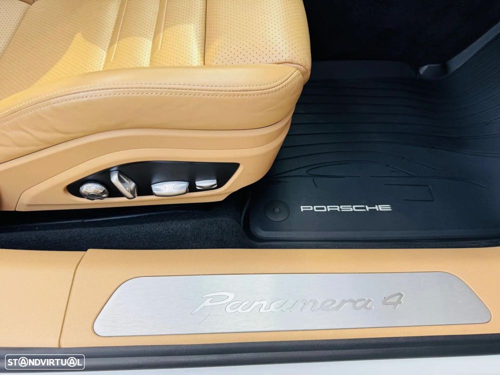 Porsche Panamera Sport Turismo 4 E-Hybrid - 56