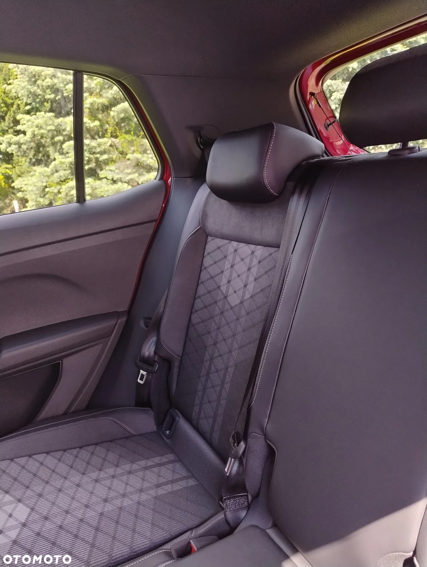 Volkswagen T-Cross 1.5 TSI ACT R-Line DSG - 6