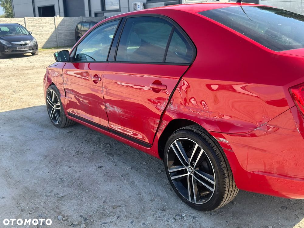 Skoda RAPID - 15