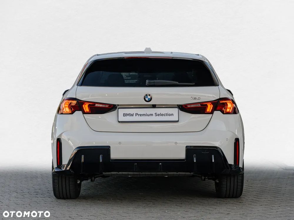 BMW 120 2026 photo 5