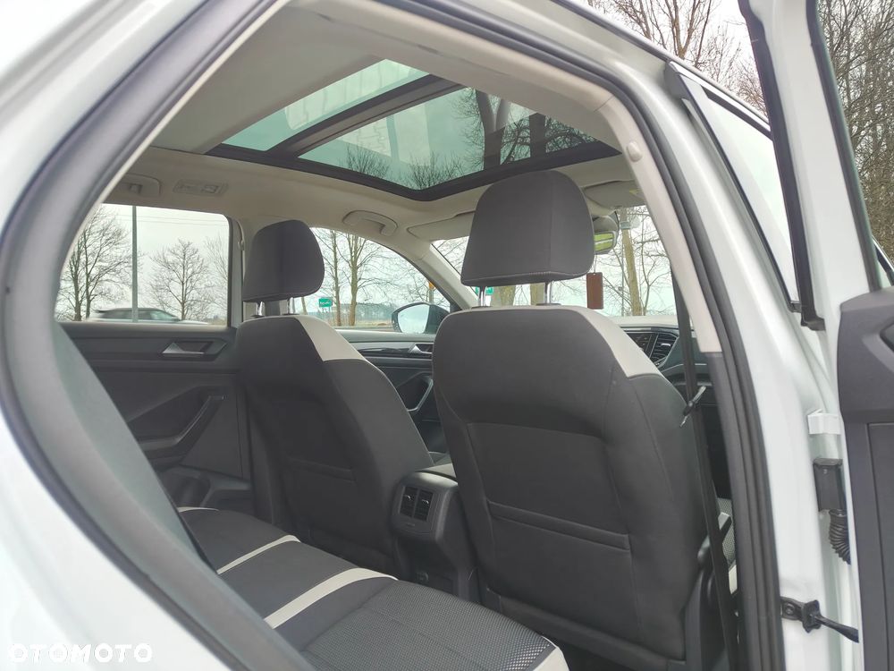 Volkswagen T-Roc 1.5 TSI GPF ACT Premium DSG - 24