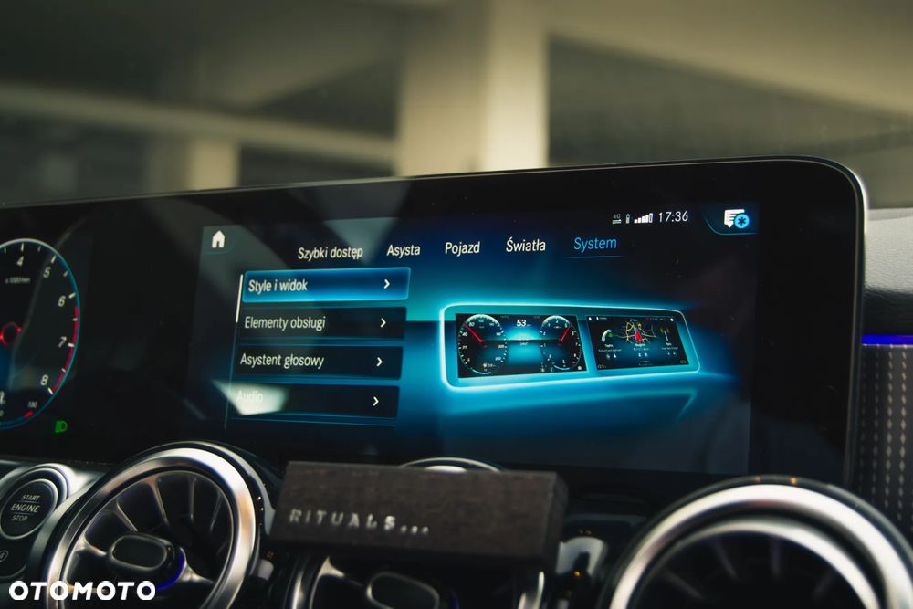 Mercedes-Benz GLB - 20