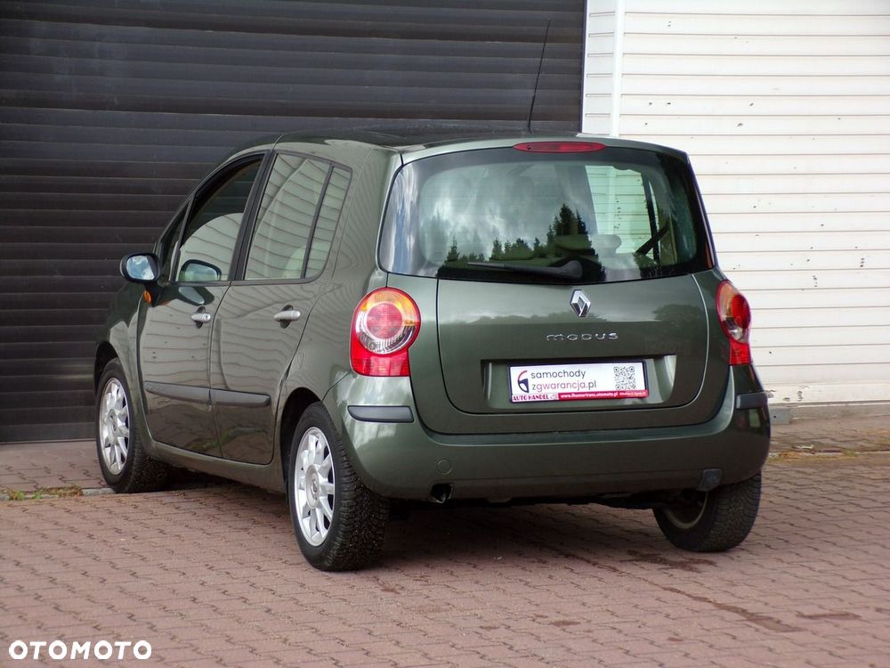 Renault Modus - 16