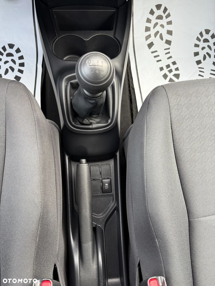 Toyota Yaris 1.5 Active - 6