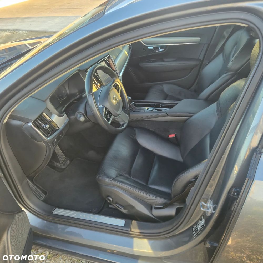 Volvo V90 D3 Momentum - 5