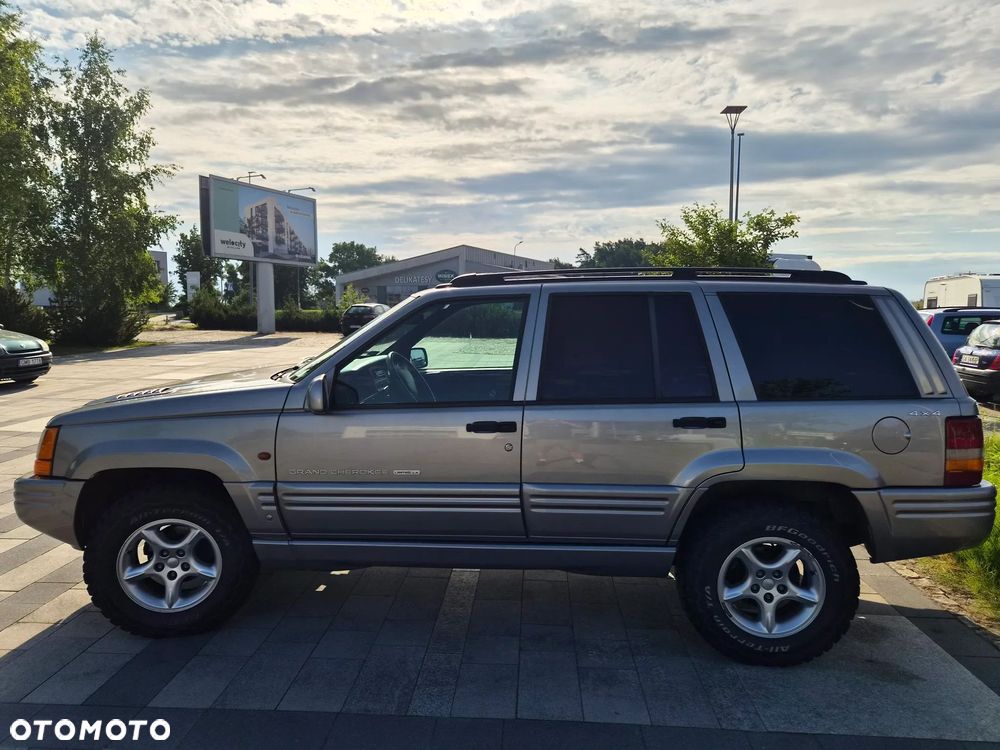 Jeep Grand Cherokee 5.9 Limited - 4