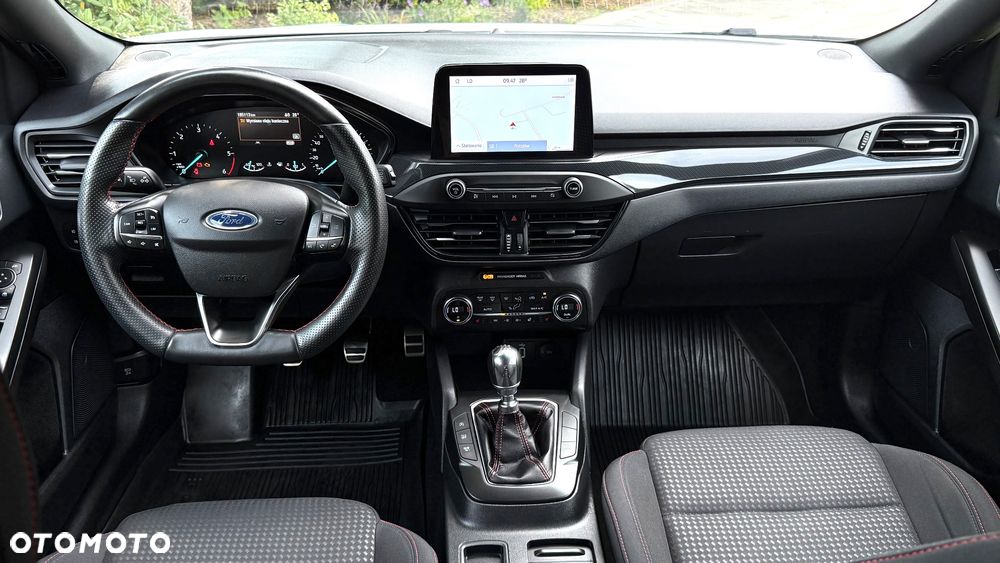 Ford Focus 1.5 EcoBlue Start-Stopp-System ST-LINE DESIGN - 7