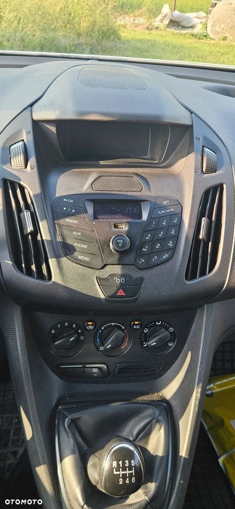 Ford Transit Connect - 6