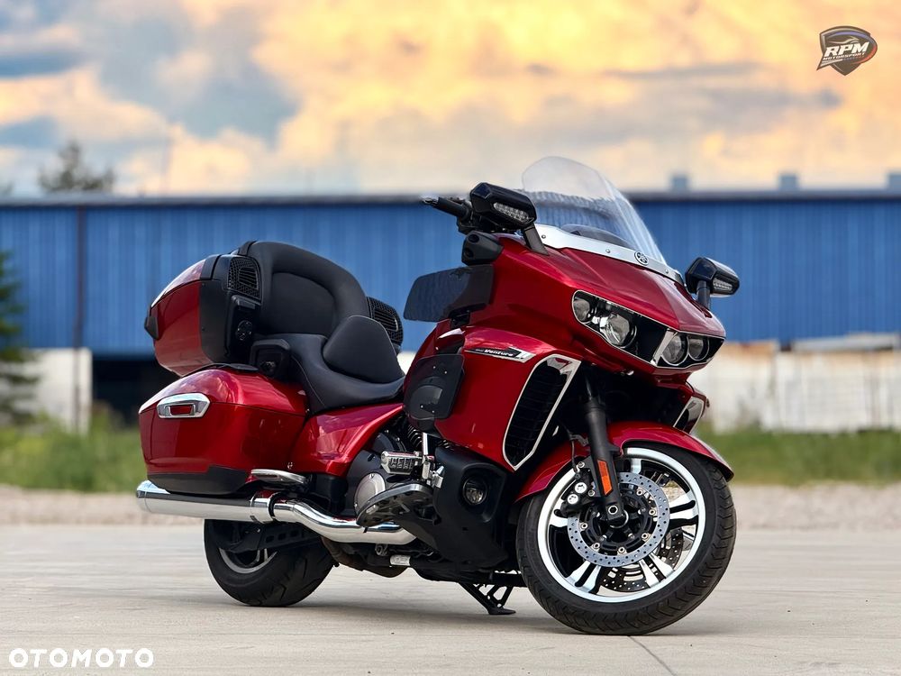 Yamaha Venture - 1