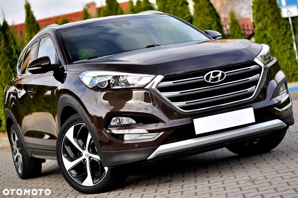 Hyundai Tucson 1.7 CRDI BlueDrive Style 2WD - 1