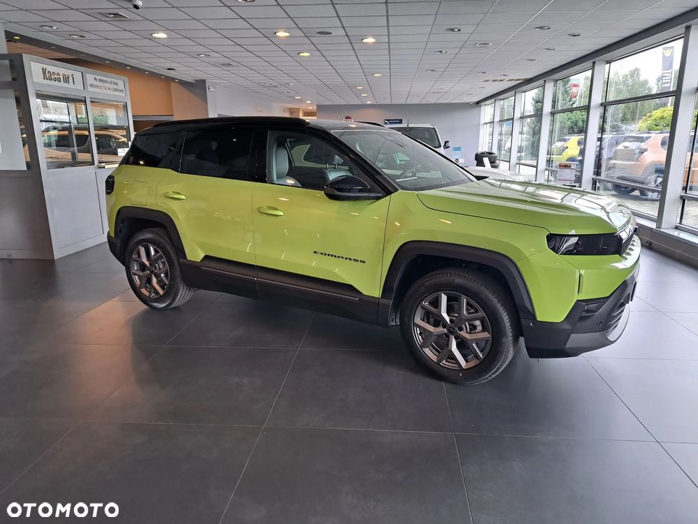 Jeep Compass - 9