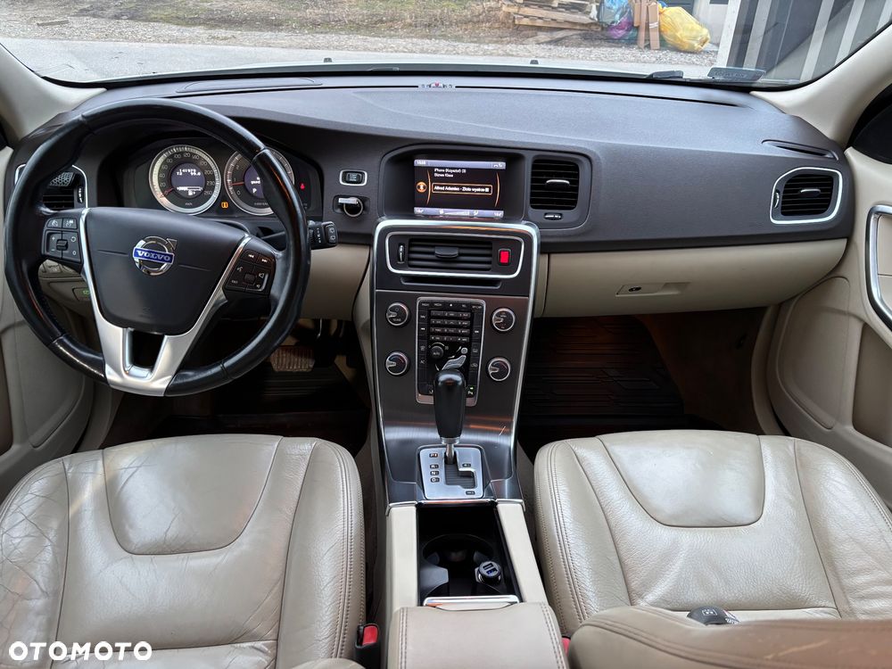Volvo V60 - 9