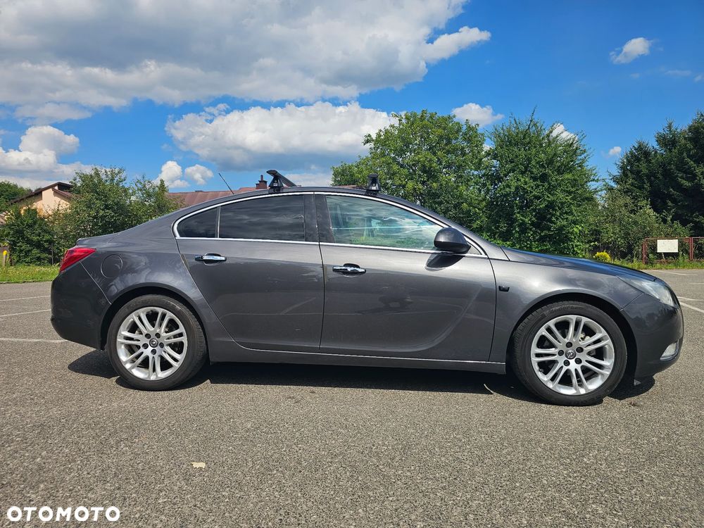 Opel Insignia 1.8 Cosmo - 1