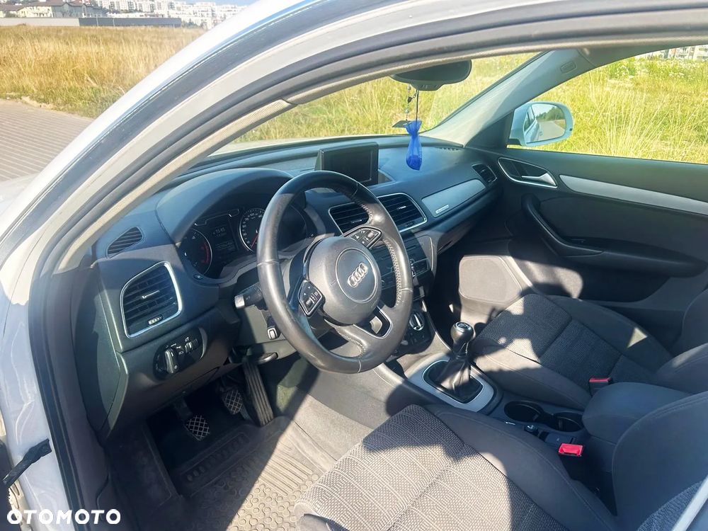 Audi Q3 2.0 TDI Edycja Specjalna - 5