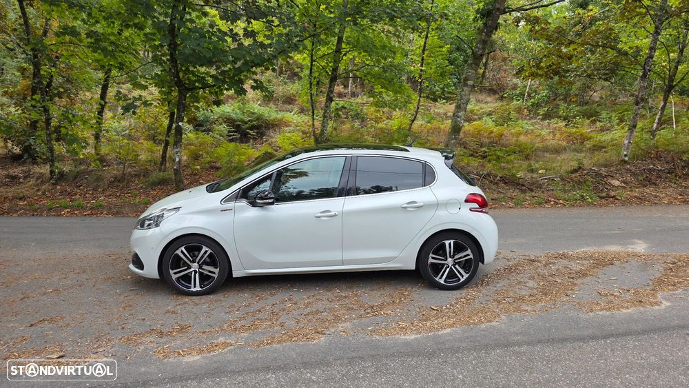 Peugeot 208 1.6 BlueHDi GT Line - 7