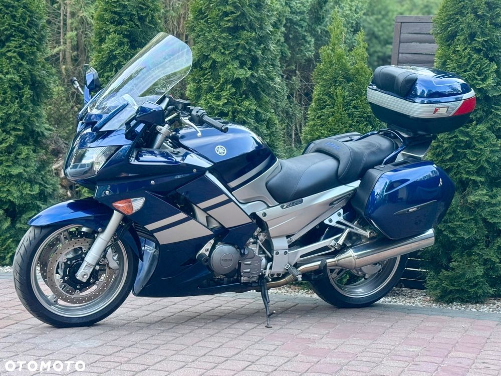 Yamaha FJR - 6