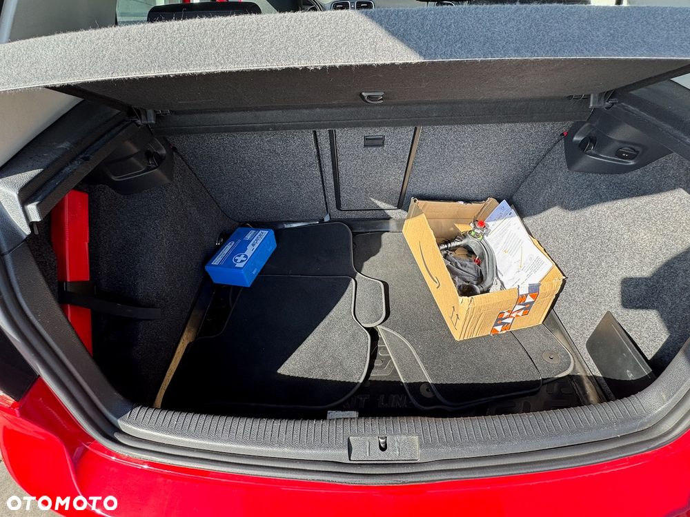 Volkswagen Golf 1.6 DSG Comfortline - 16