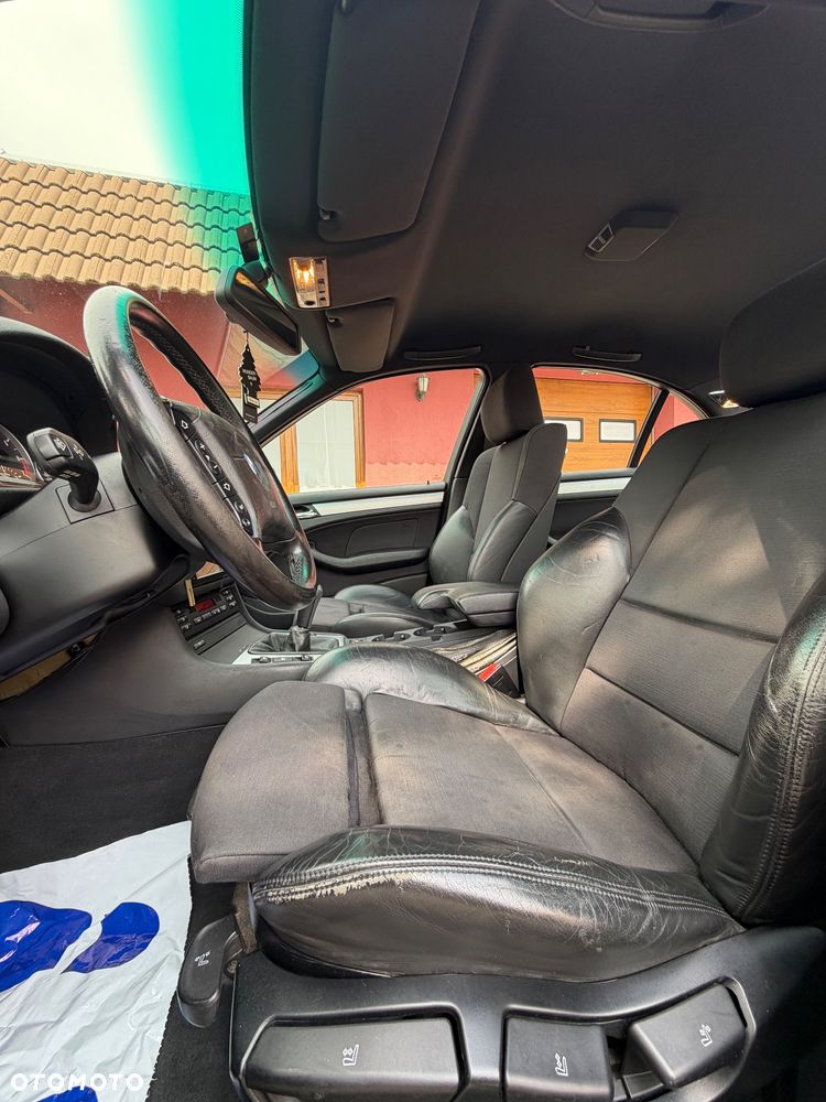 BMW Seria 3 330i Edition Exclusive - 15