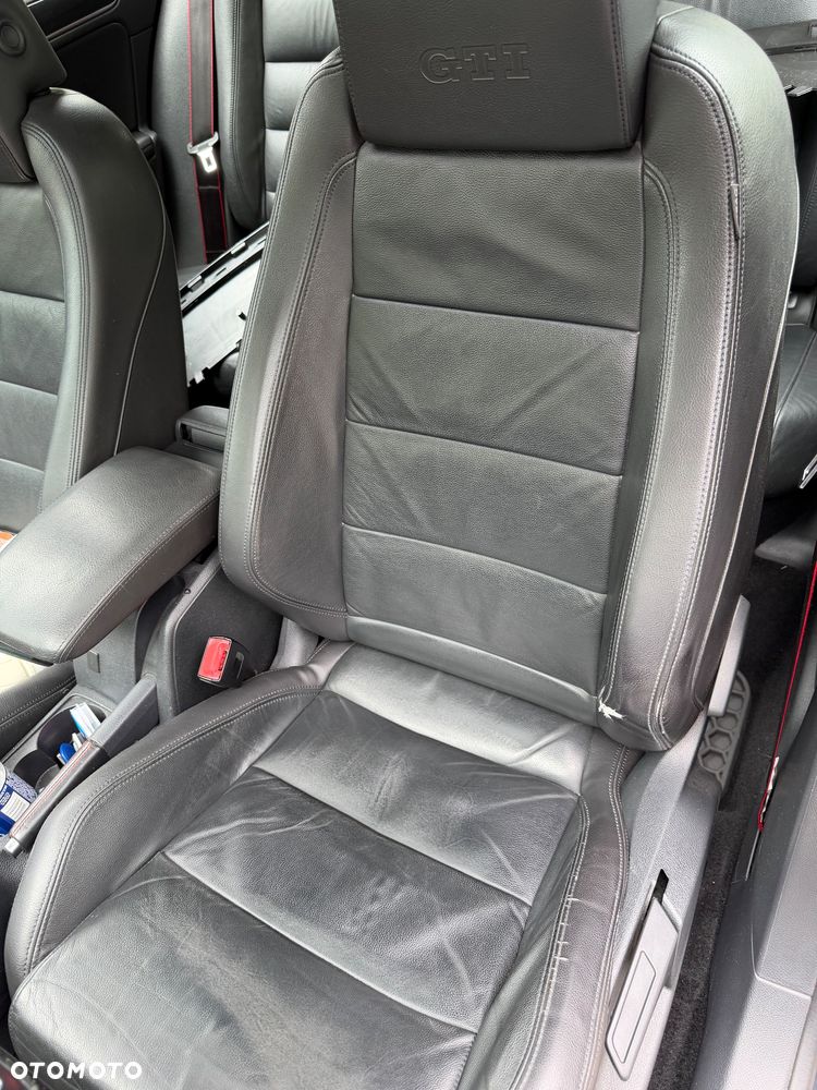 Volkswagen Golf 2.0 GTI DSG - 19