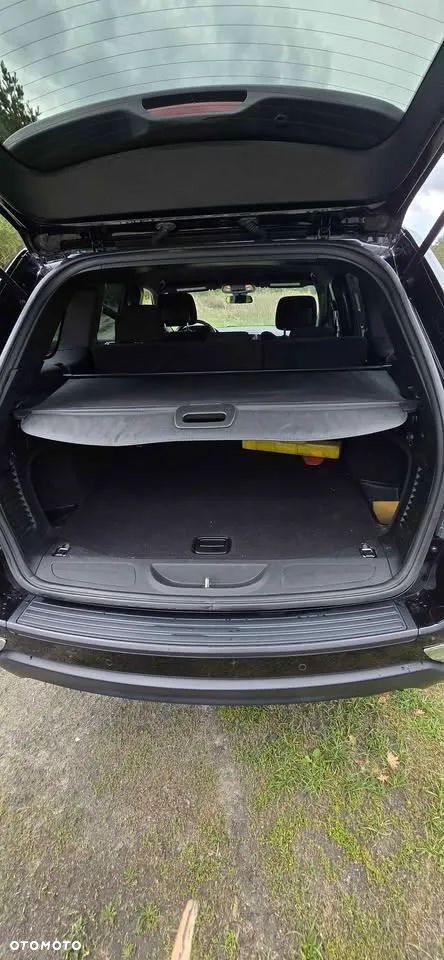Jeep Grand Cherokee - 8