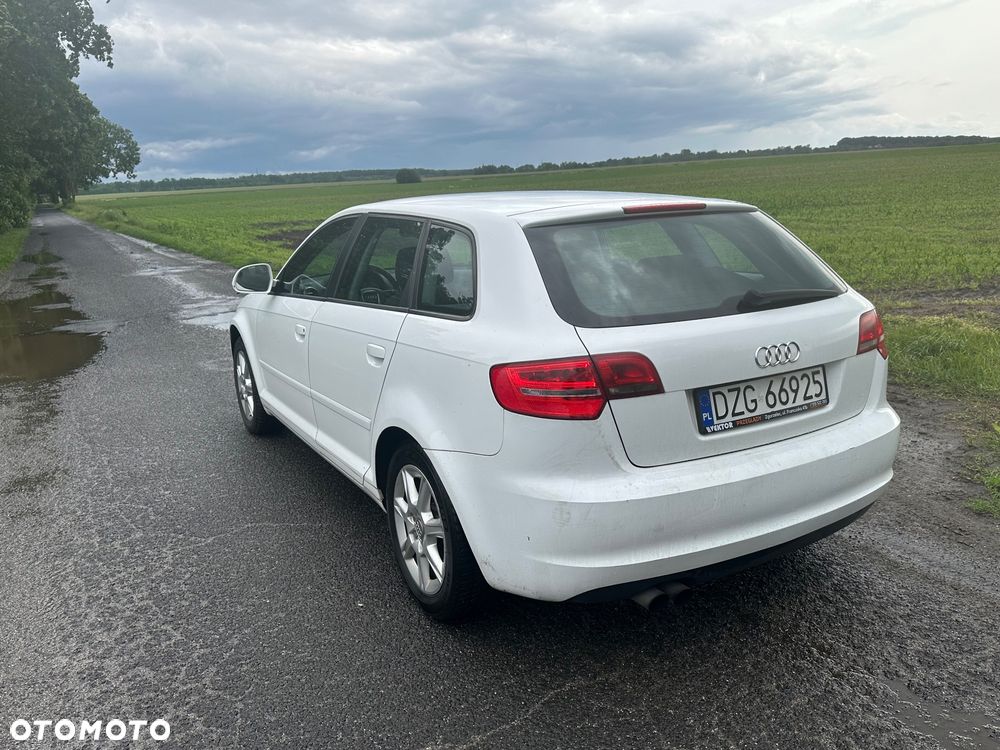 Audi A3 Sportback 1.9 TDI Ambiente - 5