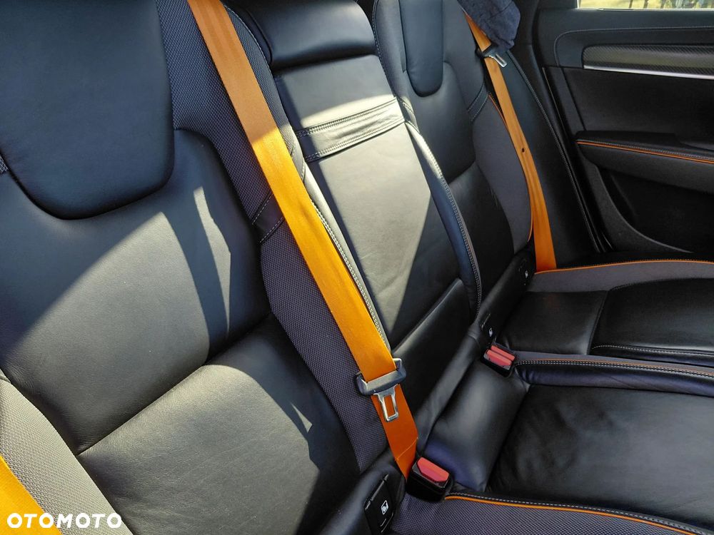 Volvo V90 Cross Country D5 AWD Ocean Race - 21