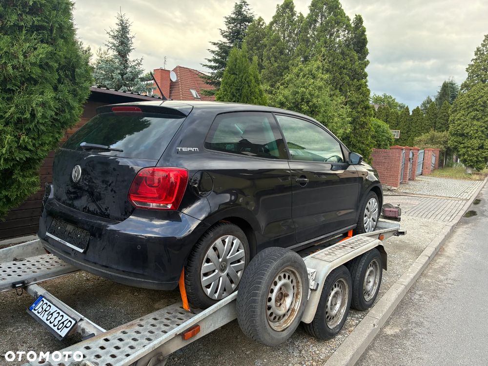 Volkswagen Polo 1.2 TSI MATCH - 15