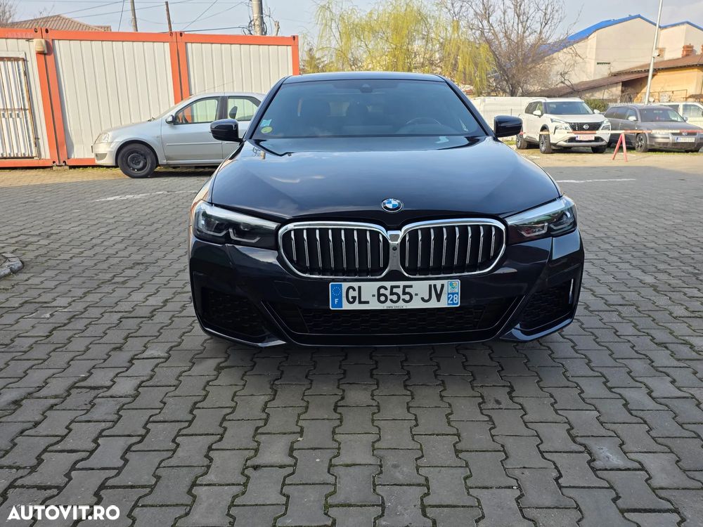 BMW Seria 5 520d xDrive AT MHEV - 11