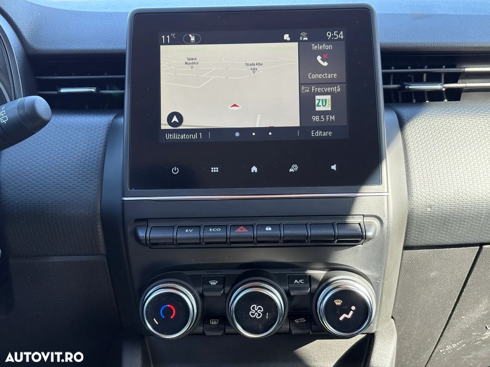 Renault Clio E-TECH 140 BUSINESS EDITION - 7