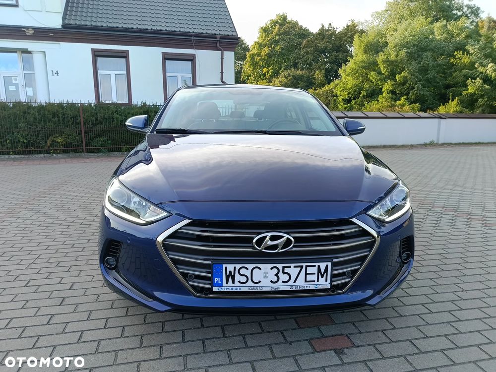Hyundai Elantra - 13